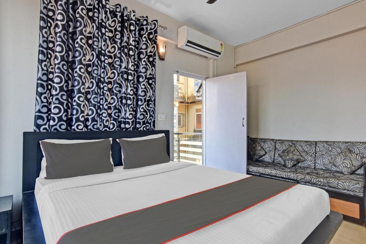 Capital O 86047 Hotel Sunview Cortalim Dış mekan fotoğraf